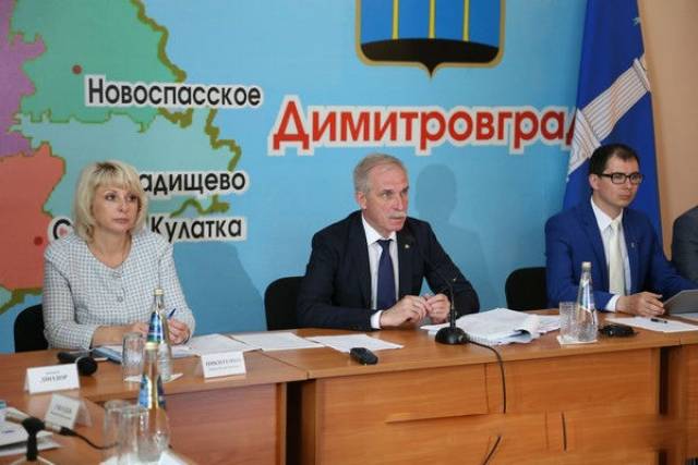 Прошла встреча Губернатора Ульяновской области Морозова Сергея с руководителями органов ТОС и председателя Ассоциации ТОС Ульяновской области члена Общественной палаты Владимира Сидорова